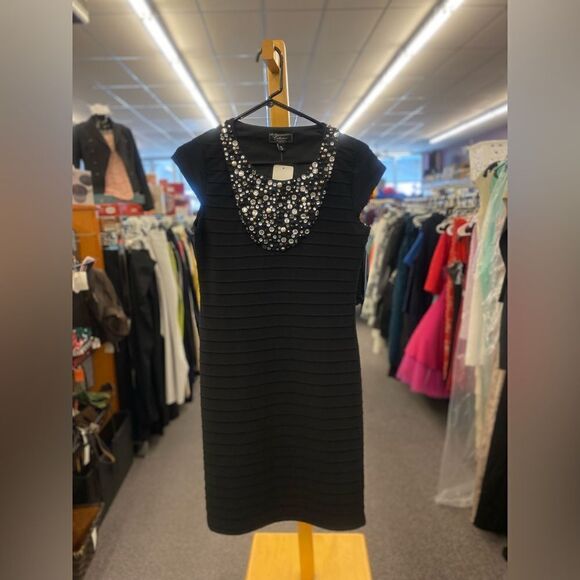 Dresses & Skirts - Collection Dressbarn sz. 6 black w/emblishments NEW